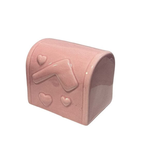 Pink Ceramic Mailbox With Heart Designs - Picture 5 of 10